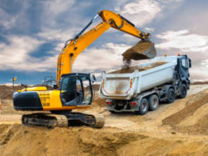 Learn 5 Ways to Drive Revenue With Digital Marketing for Excavators