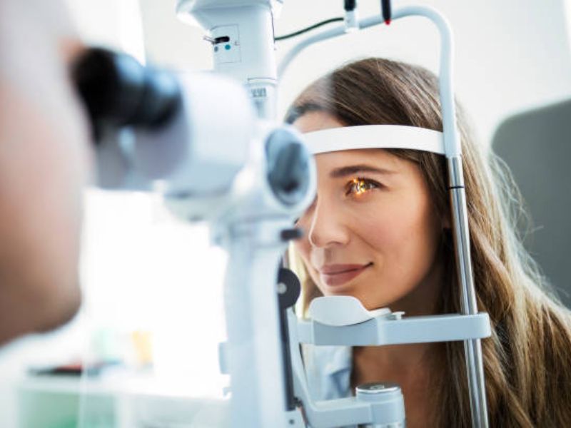 Mastering Social Media for Optometric Success
